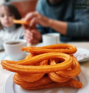 Churros y chocolate vegano en Madrid