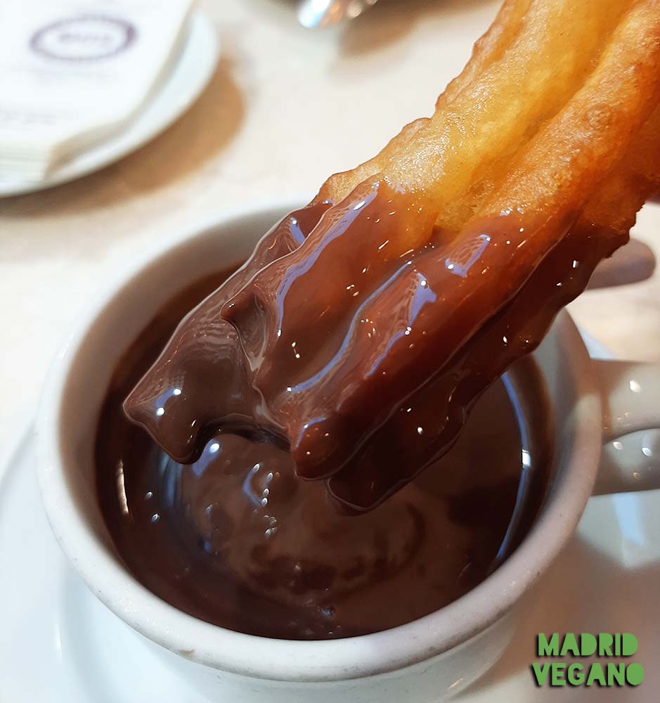 Churros y chocolate vegano en Madrid - Madrid Vegano